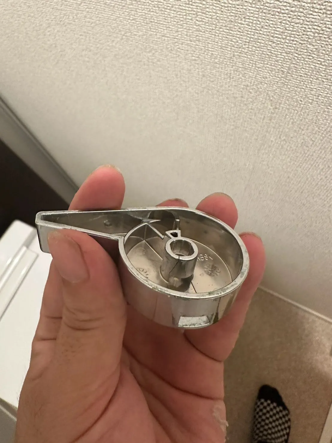 お世話になっております!😄 今日はちょっと緊急の依頼がありま...