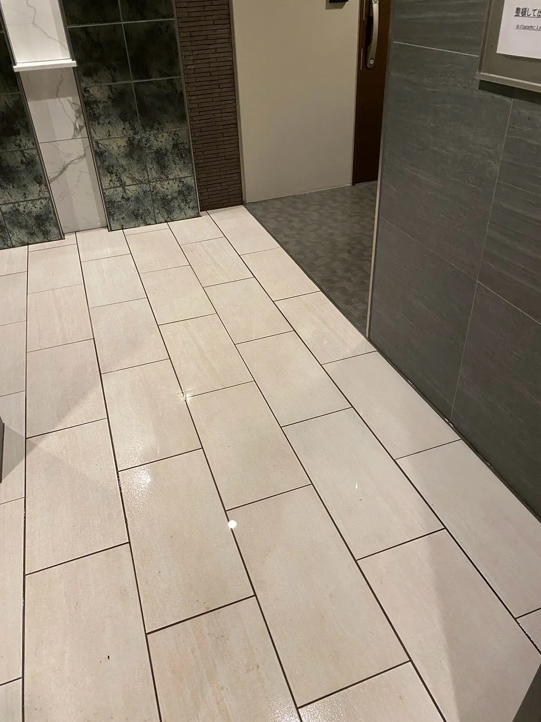 私たちは水道屋です!💧今日はちょっと困った現場に出動しました...